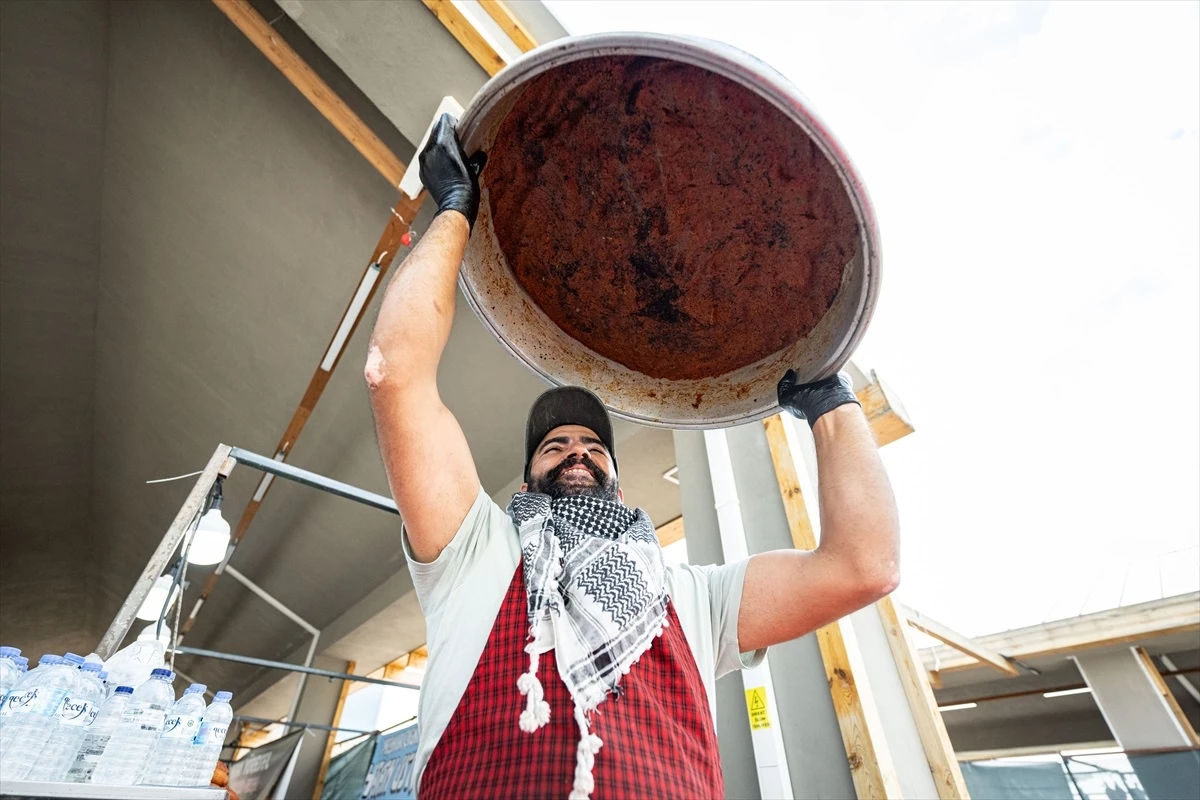 Depremzedelere Destek Amacıyla Hatay Tanıtım Günleri Başladı