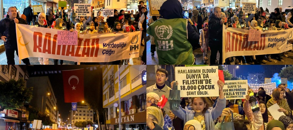 İskenderun'da ramazan ayı fener alayıyla karşılandı