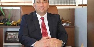 AK Parti İskenderun İlçe Bülent Özer, partisinin 22. kuruluş yıl dönümünü kutladı