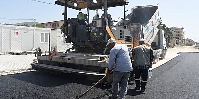 Antakya Belediyesi depremin izlerini silmek için gayretle çalışıyor 