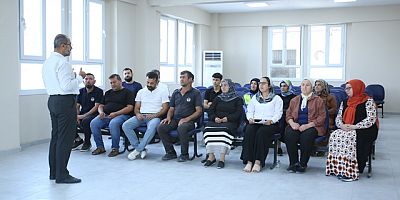 Antakya'da cenaze hizmetleri kursunu tamamlayan 70 kursiyere sertifika verildi