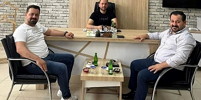 Başkan Aday Adayı Burak Bila Erzin esnafını dinliyor 