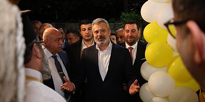 Başkan Öntürk Paskalya Kutlamalarına Katıldı