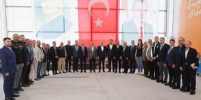 Başkan Öntürk Personeliyle Bayramlaştı