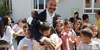 Başkan Üstün’ü duygulandıran sürpriz!