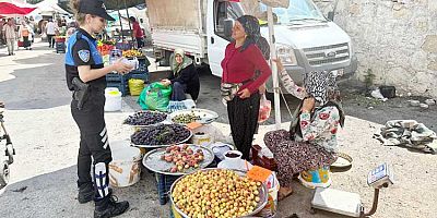 Belen’de Polis Ekipleri Pazarda Vatandaşları Bilgilendirdi