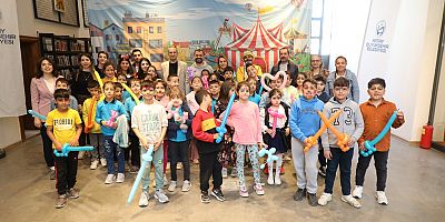 Büyükşehir Kütüphaneler Haftası’nı Çocuklarla Kutladı