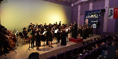 Cumhuriyet Kültür Merkezi, ilk konserine ev sahipliği yaptı