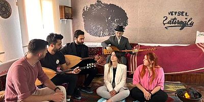 'Gençler Seni Unutmadı' konserinde İskenderun Gençlik Merkezi'de yerini aldı!