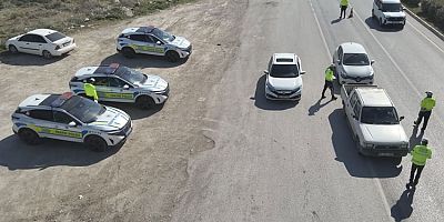 Hatay polisi’nden bayram öncesi dron destekli trafik denetimi