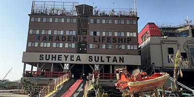 Hatay’da gemide kurs hocaları depremzedelere hem meslek öğretiyor hem de hizmet sağlıyor