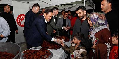 Hatay’da Kadir Gecesi dualarla idrak edildi