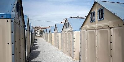 Hatay'da kendi elektriğini üreten çadırlar dikkat çekiyor!