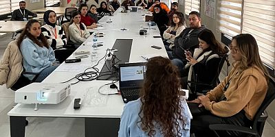 HBB Ekipleri, Depremzedelere Psikolojik Destek Veriyor