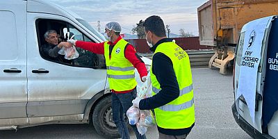 HBB, iftara 5 kala vatandaşın yanında 