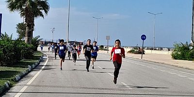 İskenderun’da Cumhuriyet Koşusu