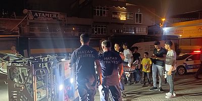 İskenderun'da devrilen motosikletteki 2 kişi yaralandı