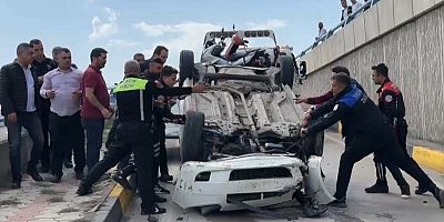 İskenderun'da takla atan otomobildeki 2 kişi yaralandı