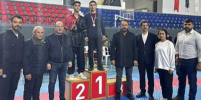 İskenderun’da Wushu Sporcuları, Sarıkamış Şehitlerini Andı