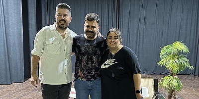 ‘Ruh Öküzüm’ İskenderun’lu tiyatro severlerle buluştu