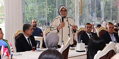 Ümit Meriç, Okurlarıyla Buluştu